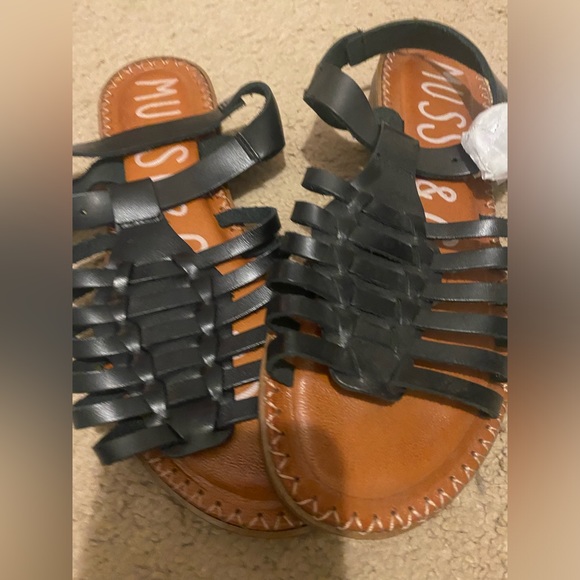Musse & cloud sandals - Picture 1 of 6